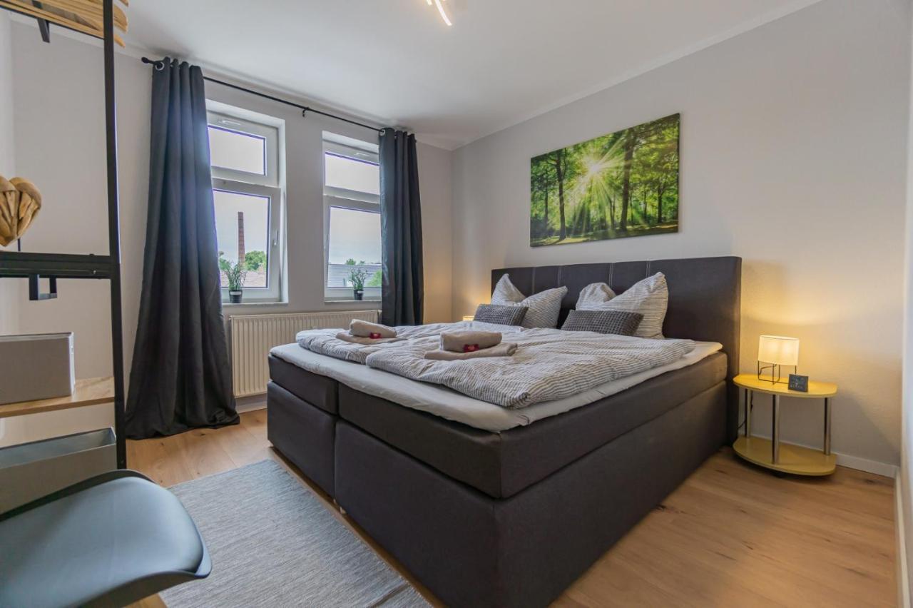 Spreewald-Apartment, 75Qm, 2 Schlafzimmer, Tiefgarage, Balkon, Netflix, Waschtrockner Cottbus Buitenkant foto